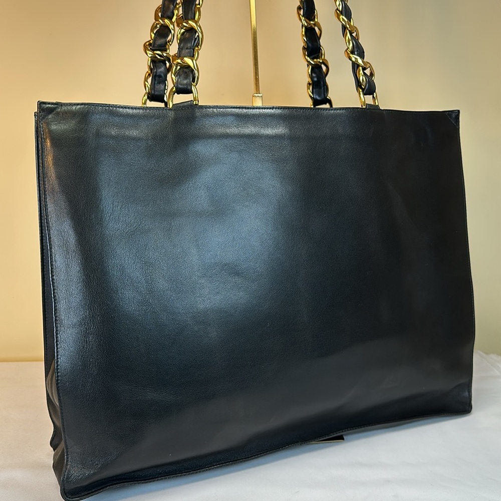 COA CHANEL CC Chunky Chain Calfskin XL Tote 24k Goldplated HDW Series #4 1996-97 - Picture 6 of 16
